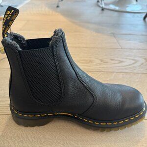 Dr Martens Warmwair Grizzly Chelsea Boots, size 8